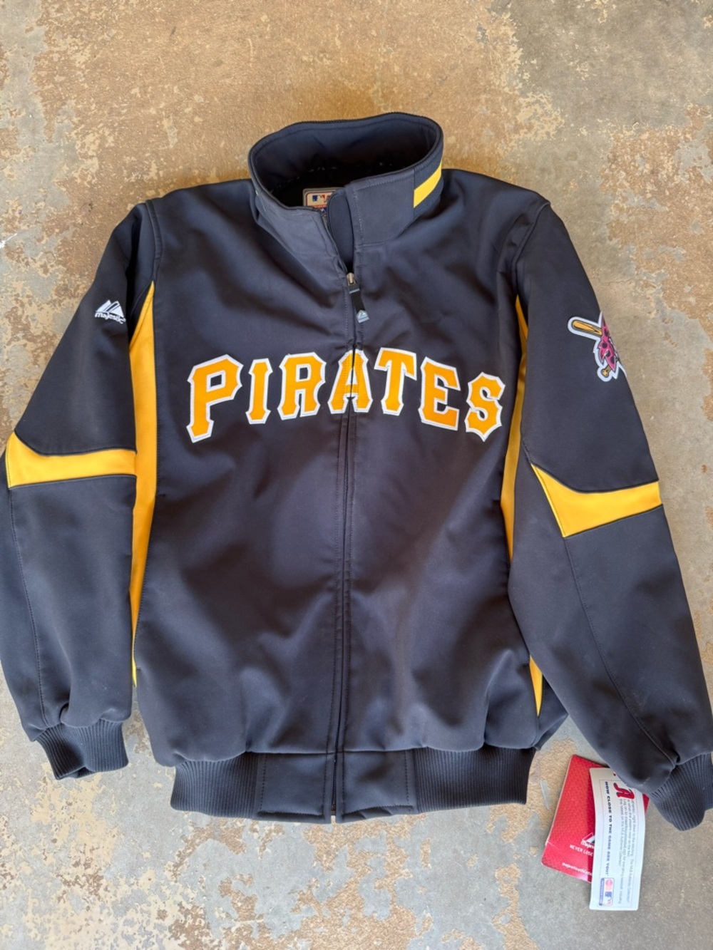 Men’s Large Majestic Authentic Pittsburgh Pirates Home Dugout Jacket New W Tags